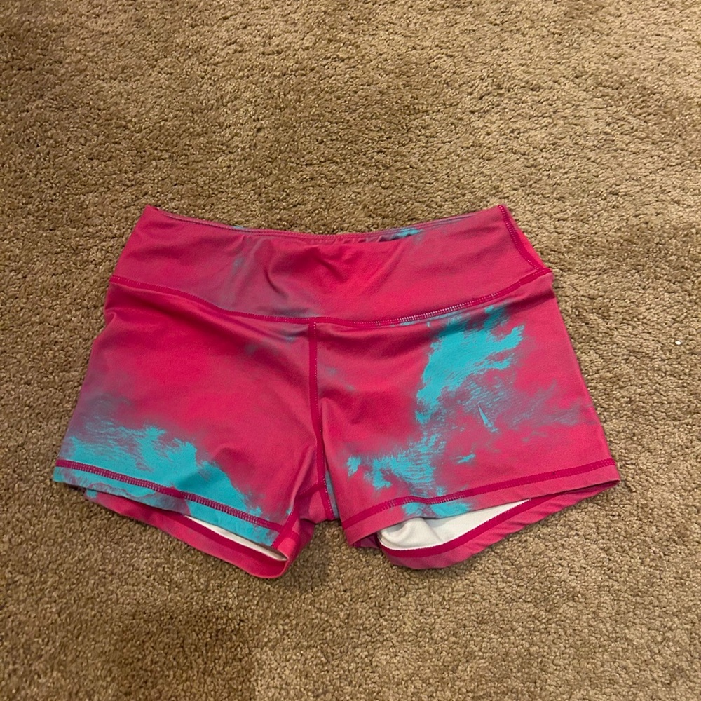 Born primitive booty shorts XS